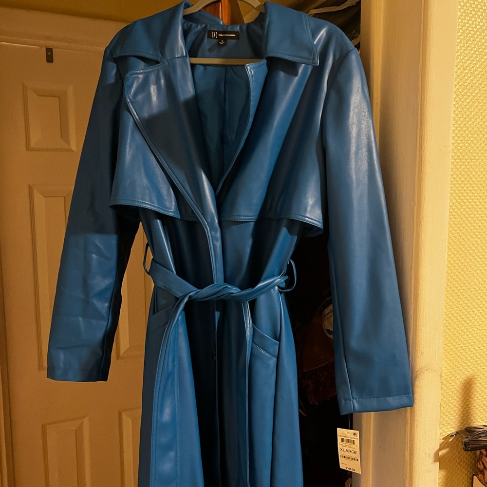 Beautiful hard to find Royal blue leather feel trench size XL